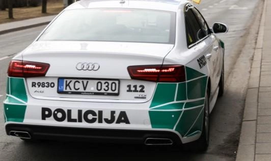 16-metis pakliuvo į gudrią pareigūnų pasalą