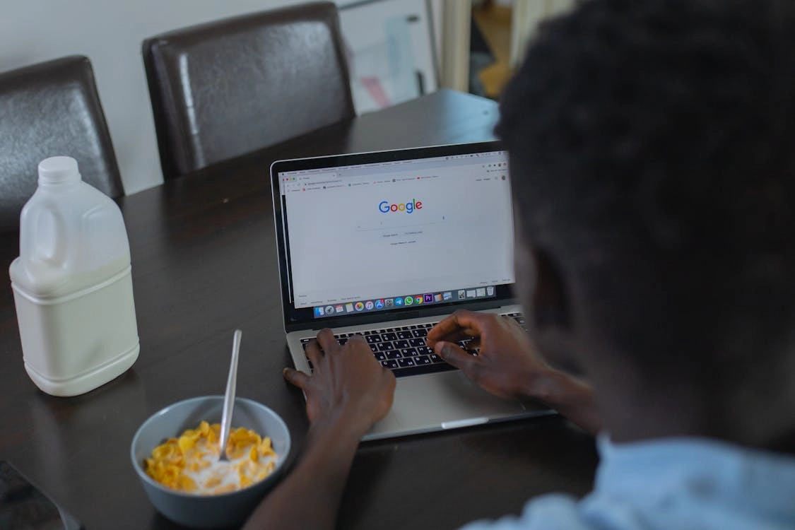 Ar veikia Google Ads raktažodžiai su lietuviškomis raidėmis?