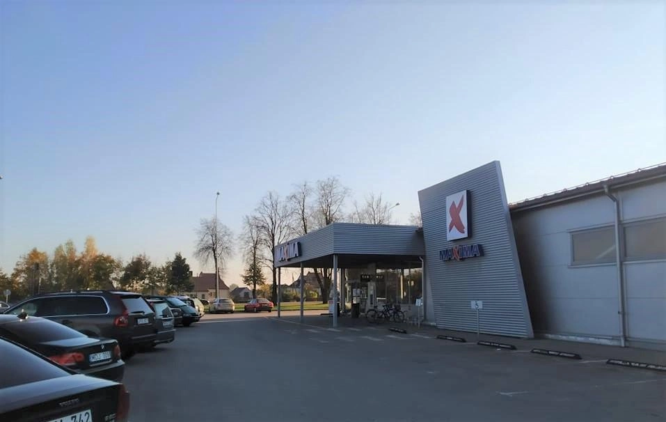 Atsinaujins du prekybos centrai