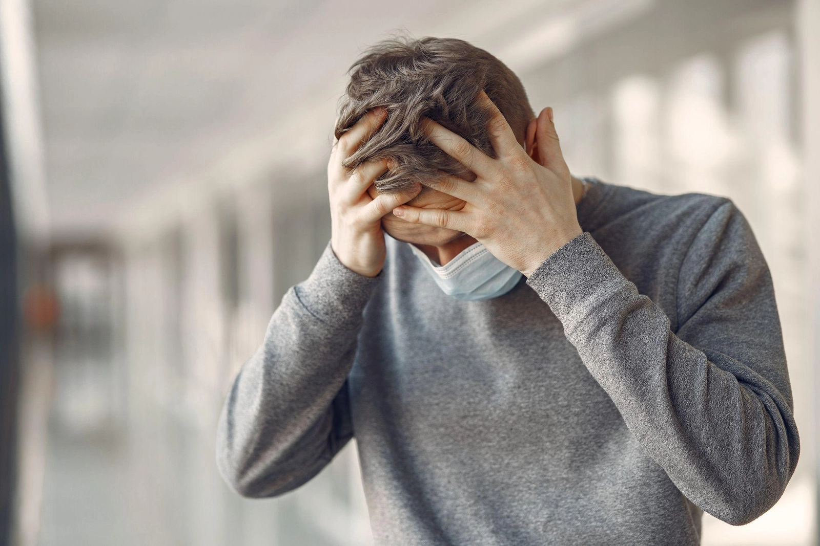 COVID-19 sirgęs vyriškis po kelionės į miestą neliko nepastebėtas
