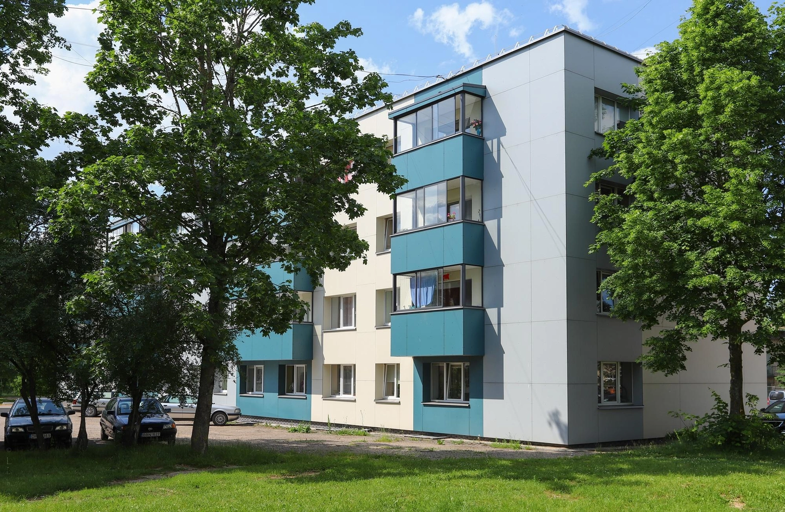Daugiabučių renovacija: kokią paramą teikia valstybė nepasiturintiems gyventojams?