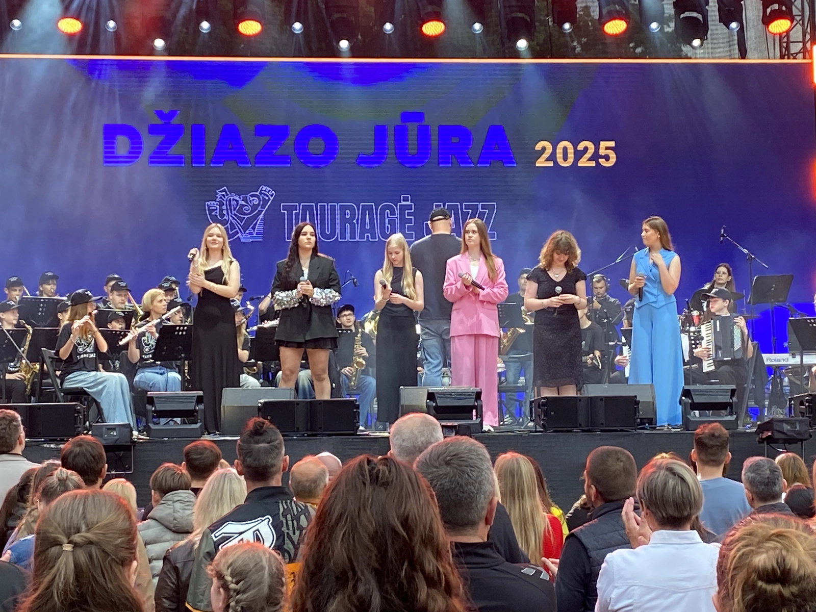 „Džiazo Jūros“ garsams lietus nesutrukdė