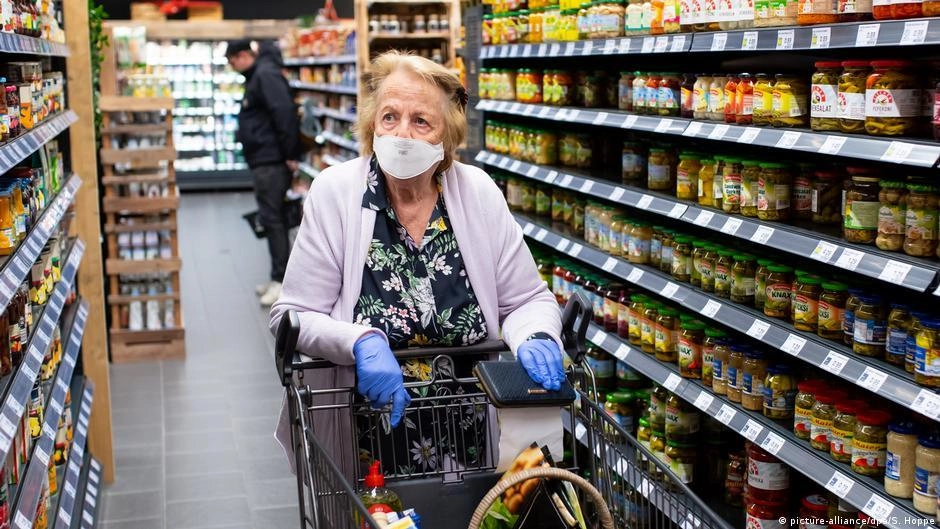 Epidemiologinė situacija prastėja: šalyje – kone 400 naujų atvejų, Tauragėje kol kas tik 1