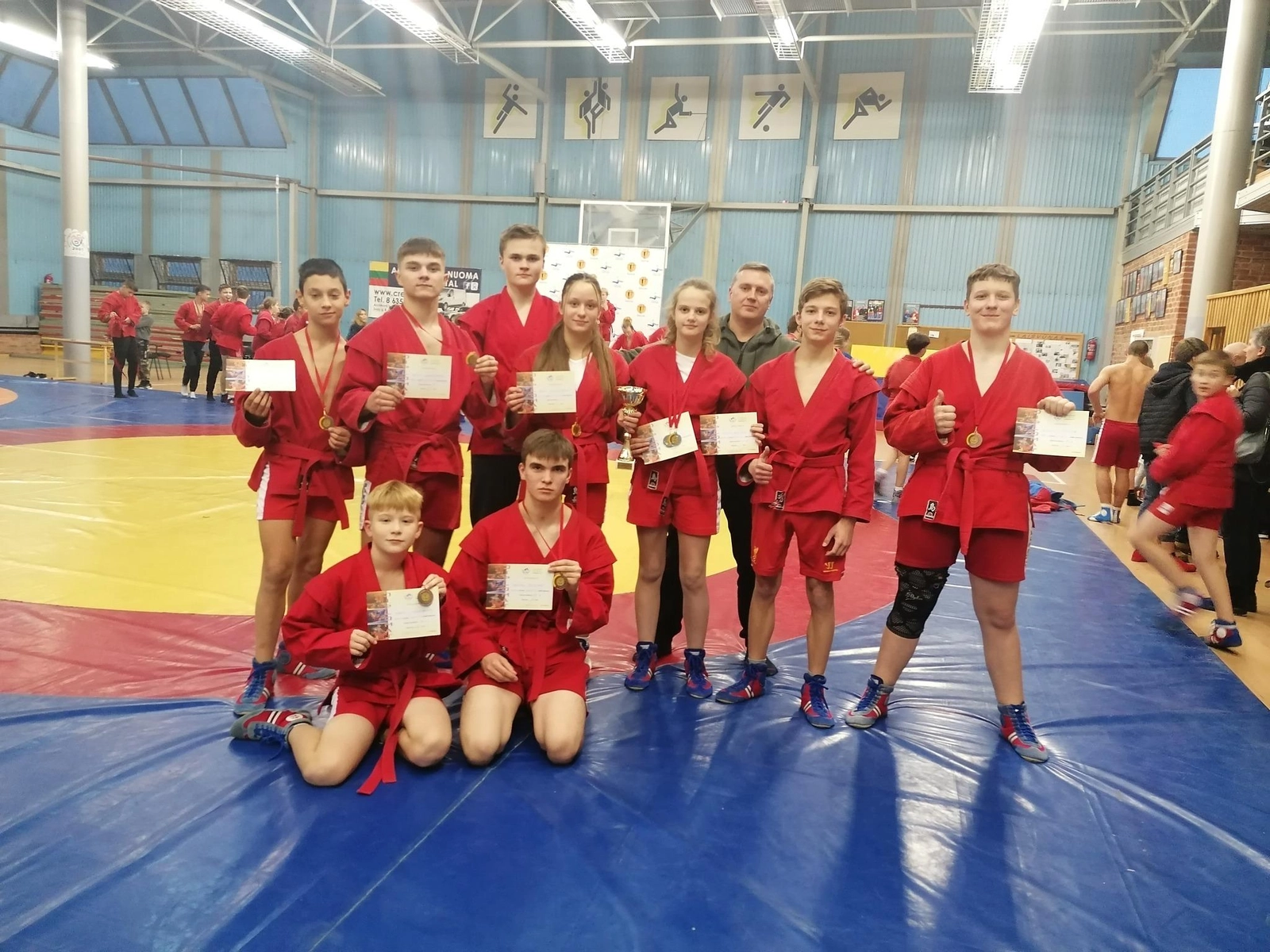 Iškovojo medalius mokinių ir kadetų sambo čempionate