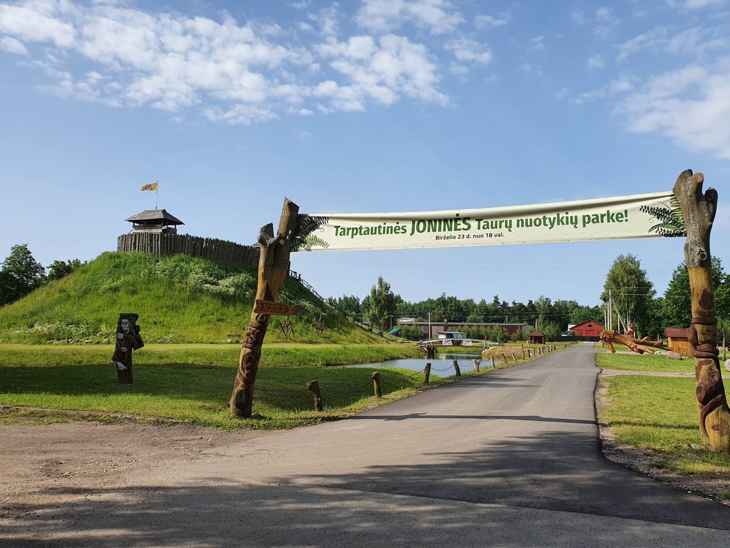 Joninės Taurų parke – didesnės, įdomesnės, tarptautinės