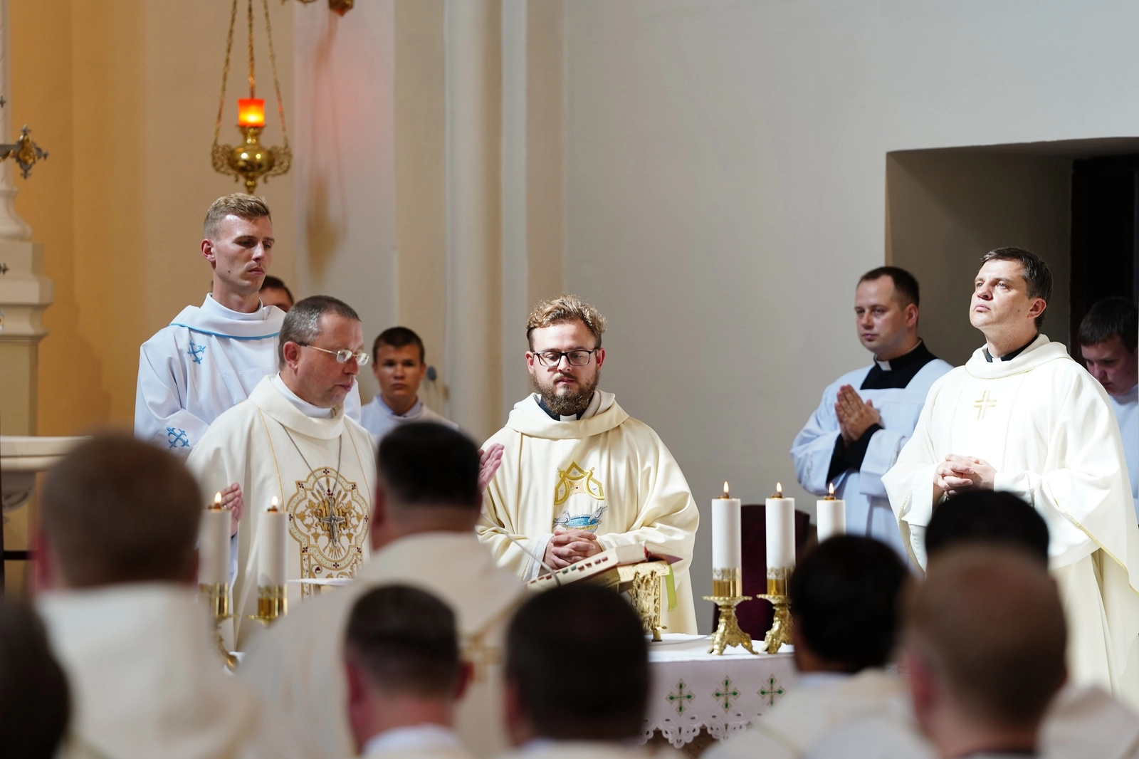 Keisis Tauragės Švč. Trejybės parapijos vikarai