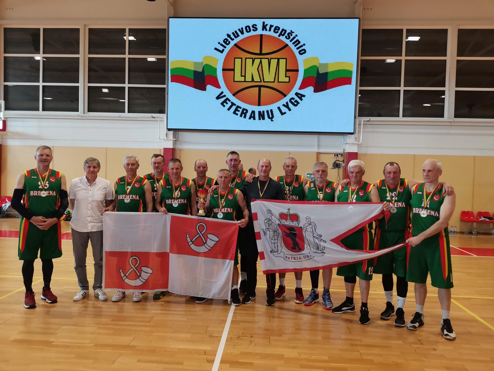 Krepšinio veteranai iškovojo dar vieną pergalę