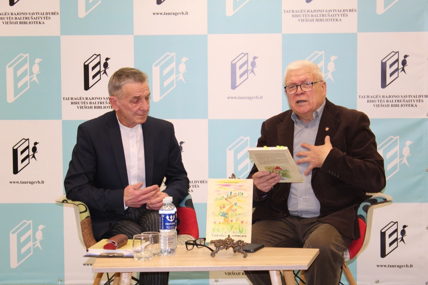 Mažiesiems skaitytojams – dar viena poeto knyga