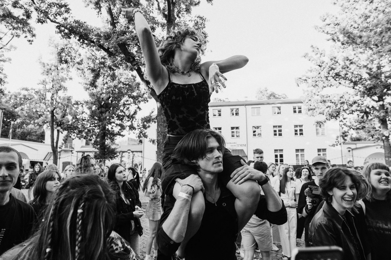 „Menų Feste“ – nuo scenos naujokų iki žinomų šalies atlikėjų