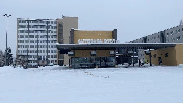 Miesto maršrutai suskirstyti 9 spalvomis, pasitikrinkite, į kurį įtraukta jūsų gatvė