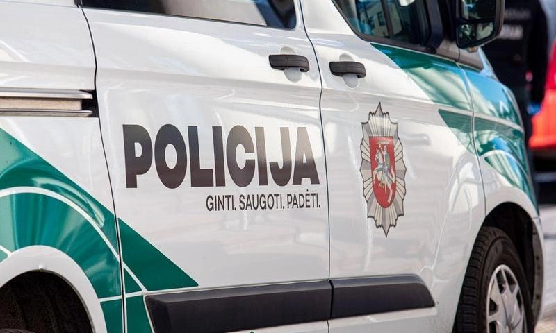 Moteris, užsisakiusi telefoną, prekės nesulaukė