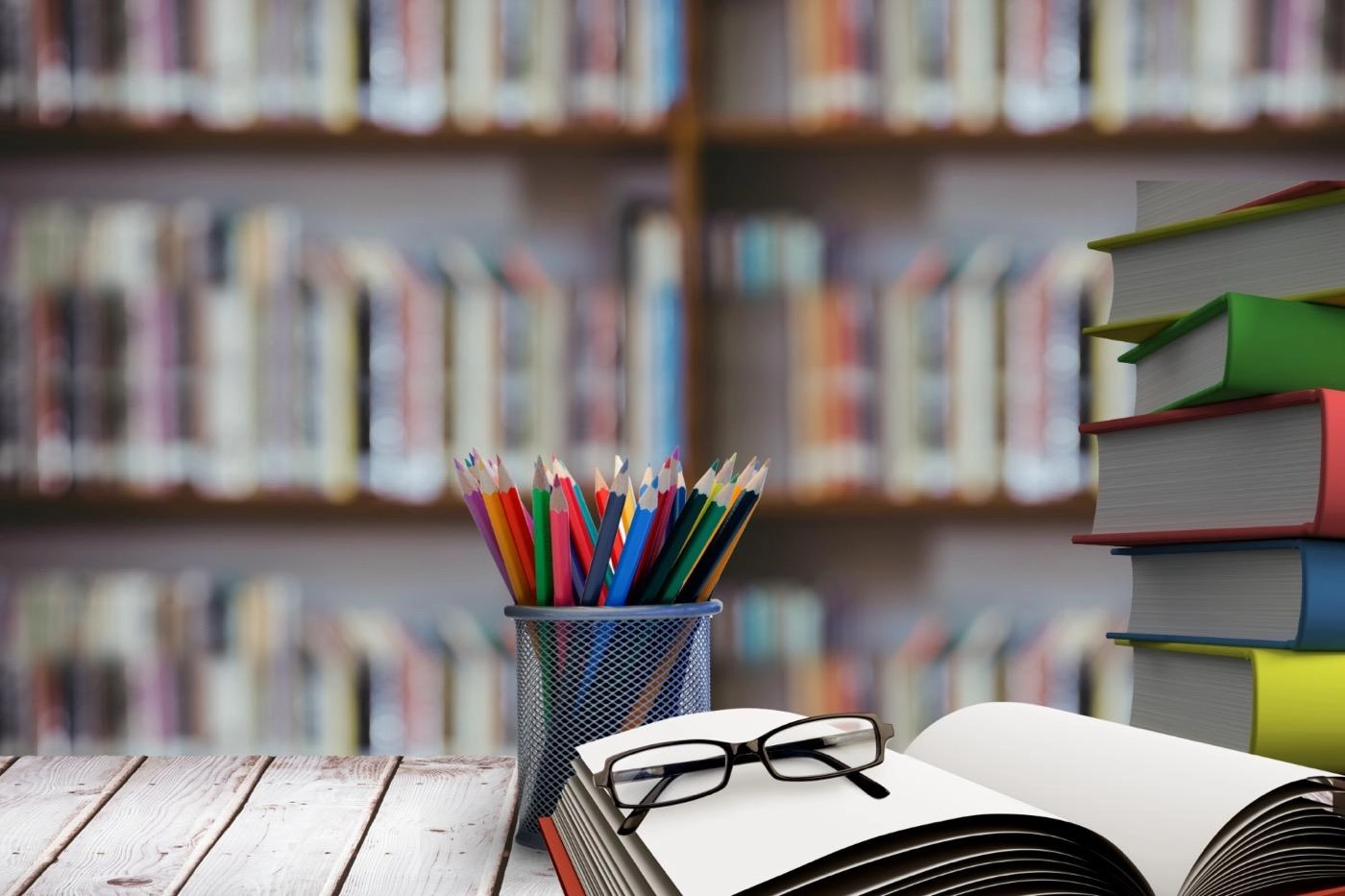 Naujų mokslo metų statistika: gerėja mokymosi rezultatai, bet daugėja praleistų pamokų