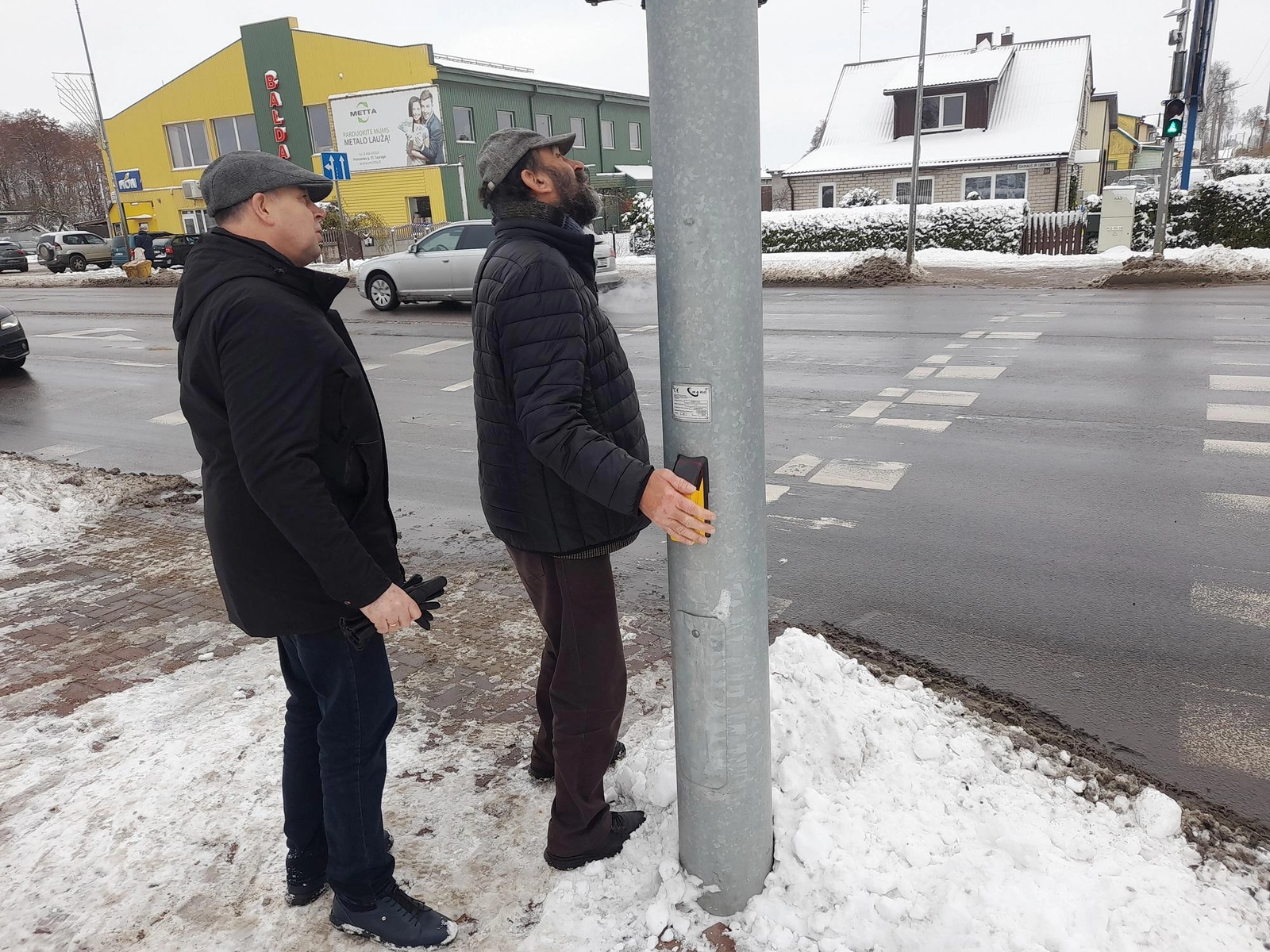 Neregiai atkreipė dėmesį į aplinkos pritaikymą mieste