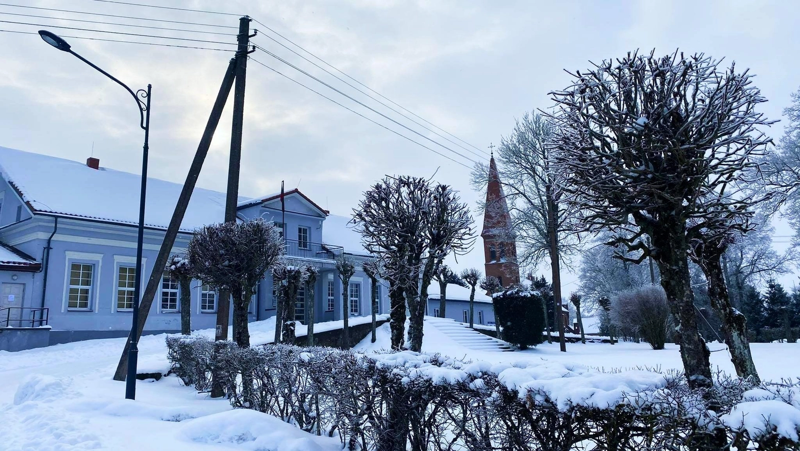 Orai: artinasi gausus sniegas, kils pūgos, tačiau šaltis išliks