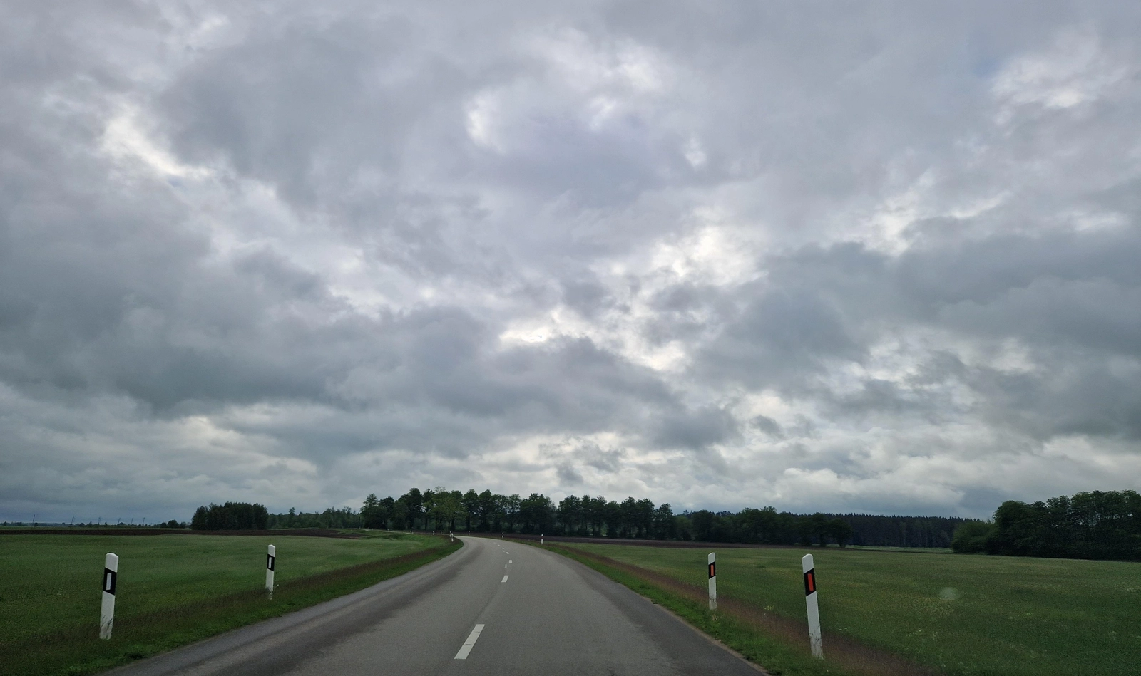 Orai: lis, kiek šilčiau bus tik savaitgalį