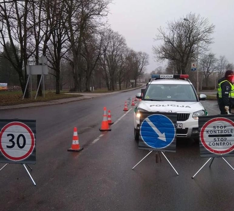 Pakeitimai judėjimo kontrolės postuose