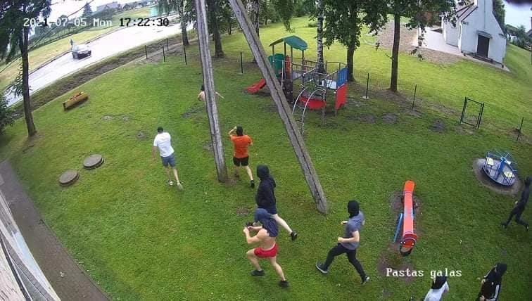 Pareigūnai nustatė Sartininkuose siautėjusios gaujos narius