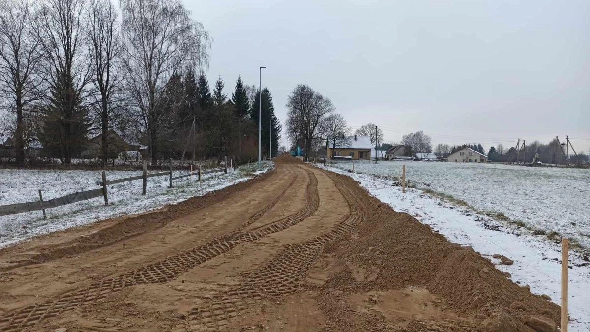 Pasirašyta sutartis dėl Eidintų kaimo, Vilties ir Eidintų gatvių remonto