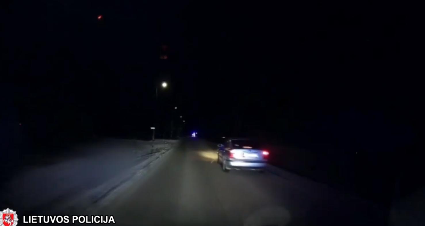 Pasprukti nuo policijos nepavyko