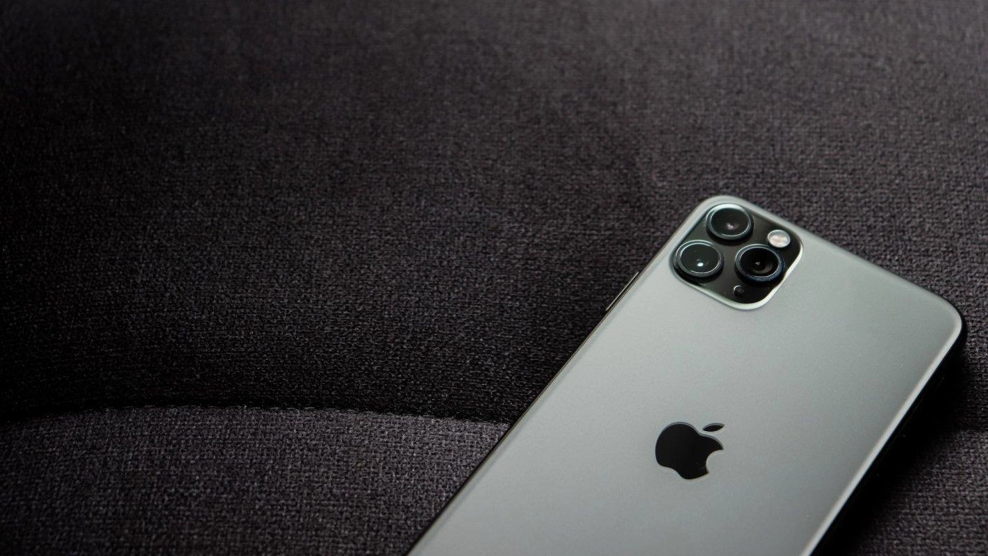 Pervedęs pinigus už „iPhone“ – jo nesulaukė
