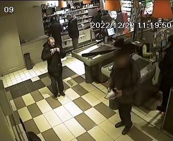 Policija prašo padėti atpažinti asmenį