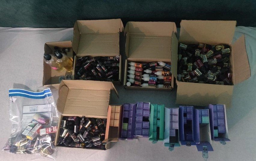 Policijos pareigūnams įkliuvo neteisėtai elektroninėmis 