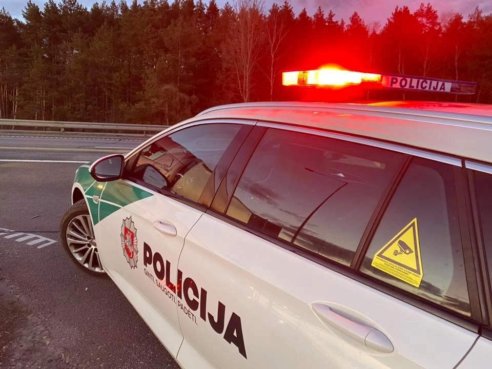 Prie vairo girtas sučiuptas vyriškis neprisiminė net kur važiavo