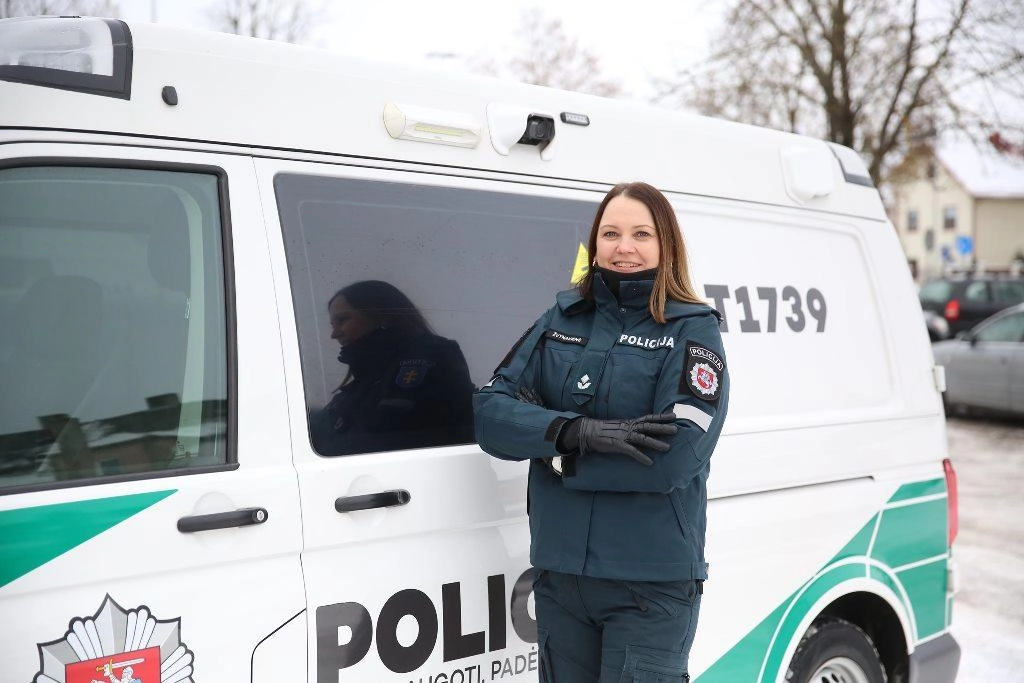 Raimonda Žvynakienė: pareigūnė, savaitgaliais besiklausanti vienišų senelių istorijų