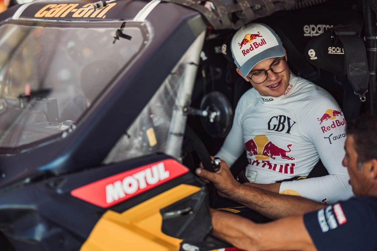 Rokas Baciuška RALLYE DU MAROC: apšildyta technika ir penkta vieta prologe