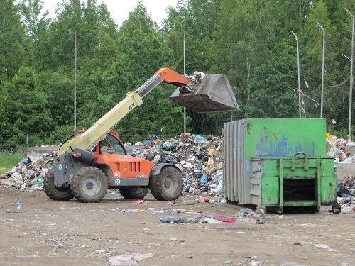 Skolininkų už šiukšlių išvežimą – beveik du tūkstančiai