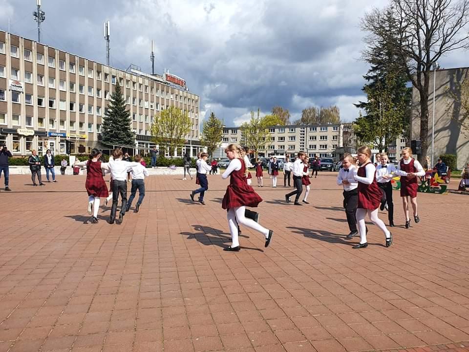 Šokių dienos proga – festivalis „Eikš ir tu“