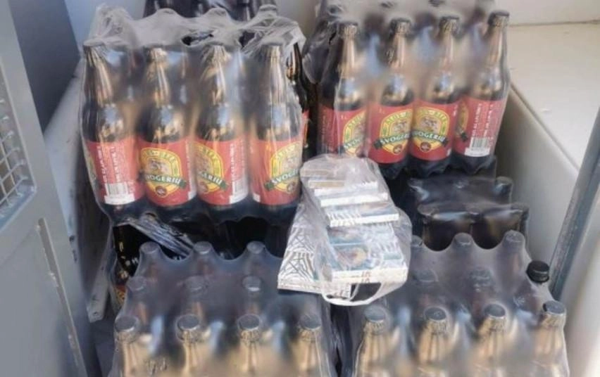 Tauragiškės namuose rasti 144 buteliai alkoholio
