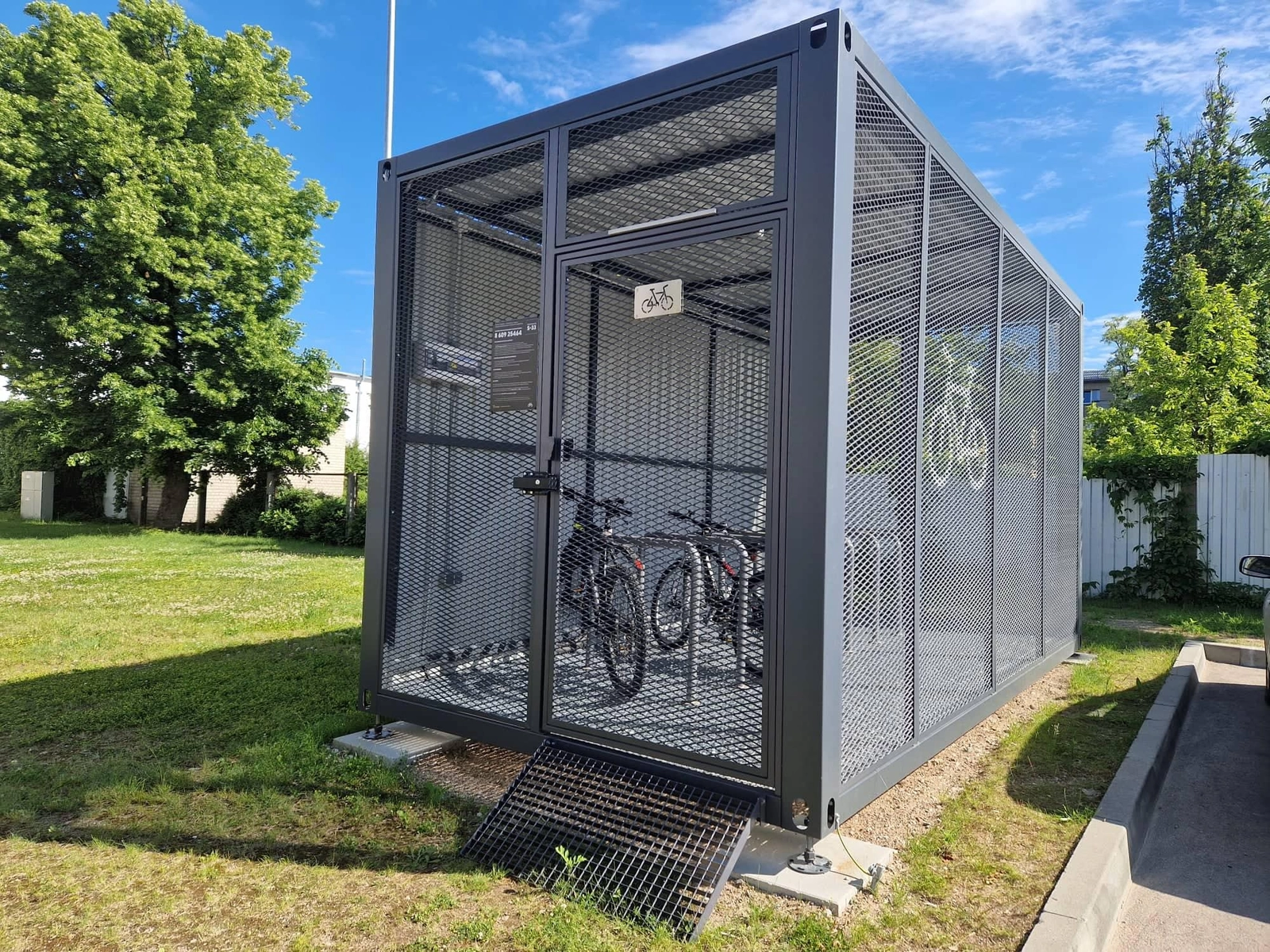 Tauragiškiai aktyviai naudojasi dviračių saugyklomis