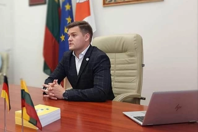 Tiesioginės transliacijos metu meras ketina aptarti praėjusį tarybos posėdį