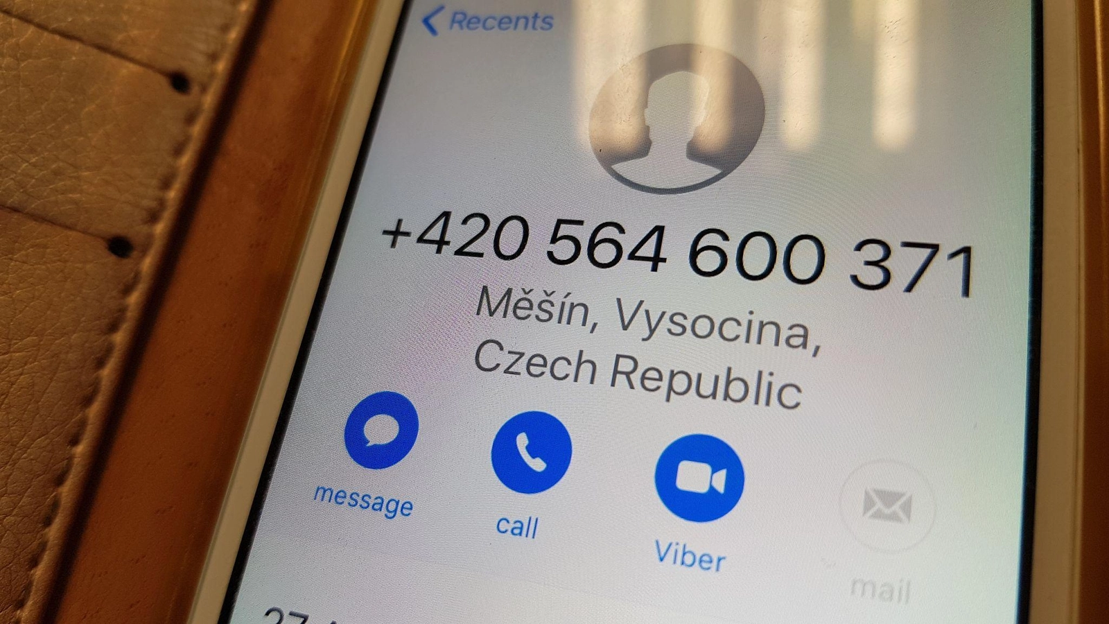 Tyrimas šokiruoja: sukčių žinučių neatpažįsta kas antras lietuvis