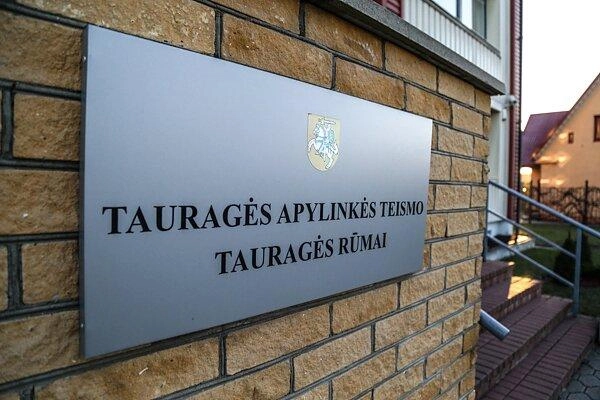 Veisėjai už žiaurų elgesį su šunimis – viešieji darbai