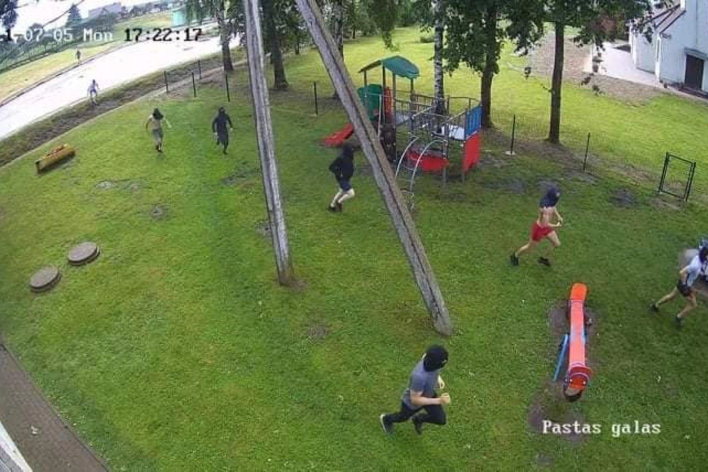Vienam iš Sartininkuose siautėjusių vyrų prabilo sąžinė – prisipažino