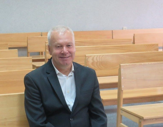Dėl smurto prieš mokinį atleistą Rimvydą Varanavičių 