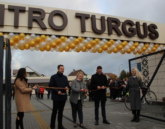 Sujudimas Centro turguje: per oficialų atidarymą kviesta ir degustuoti