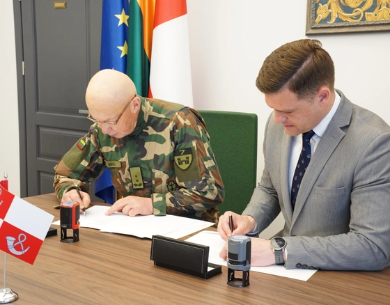 Tauragės rajono savivaldybė stiprina bendradarbiavimą su Šaulių sąjunga