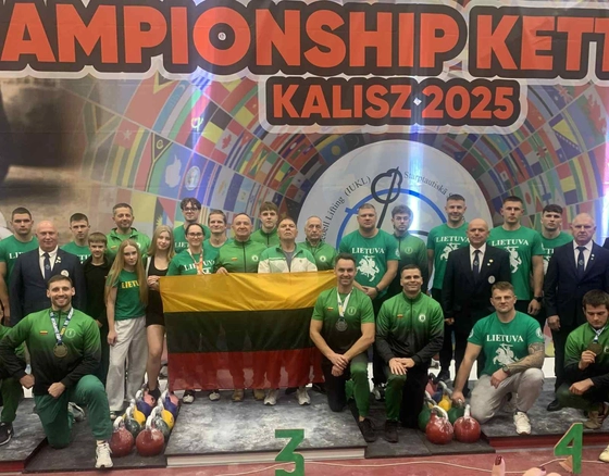 Tauragės sportininkai spindėjo pasaulio svarsčių kilnojimo čempionate