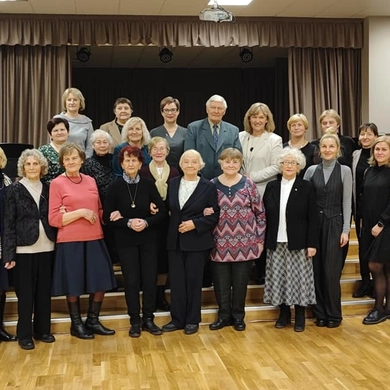 ,,Šaltinyje“ – trijų mokytojų kartų susitikimas