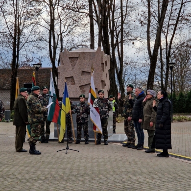 Batakiuose pakartotas žymusis partizanų žygis