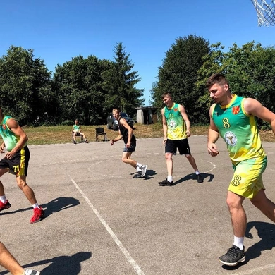 Bendruomenės švenčia: Batakiai kvietė į atlaidus, Trepai žvejojo, sportavo ir dainavo  