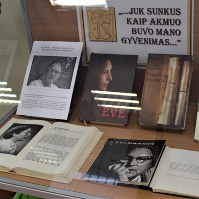 Bibliotekoje – paroda, skirta Mažosios Lietuvos metraštininkei Ievai Simonaitytei