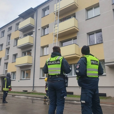 Dingęs vyras rastas bute Tauragėje, buvo iškeltas iš balkono