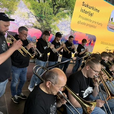 „Džiazo Jūros“ garsams lietus nesutrukdė