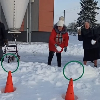 Eilės į globos namus laukia 14 senjorų