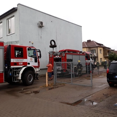 Gaisras Stoties gatvėje: degė automobilis