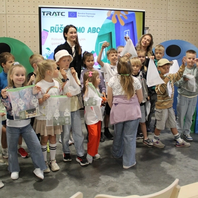 Įvyko jau penktoji bibliotekos organizuojama vaikų vasaros stovykla „Pozityvumo tiltas“